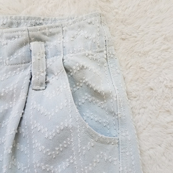 Happy Nature Textured Shorts - Picture 7 of 9